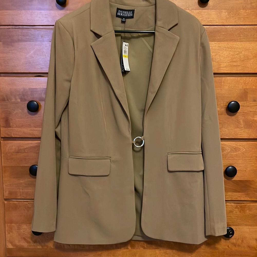 Danielle Bernstein tan blazer size M